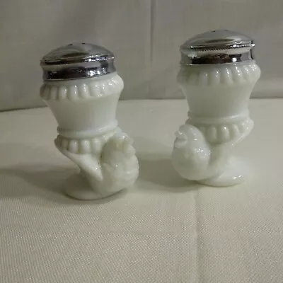 White Milk Glass BIRD Salt & Pepper Shakers • $19.99