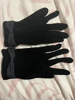 Accessorize Bow Black Wool Gloves Size XS • £8