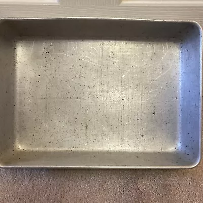 Vintage Mirro Aluminum 13 X 9 X 2 5/8  Cake Baking Pan No Snap On Lid 5488M • $20.75