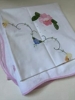 Tablecloth Floral Square Easter Spring Pink Appliqué 122x128cm • £8.80