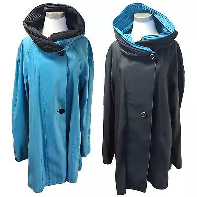 MYCRA PAC M/L Tahiti Blue/Black Reversible Pleated Hood Mini Donatella Raincoat • $300