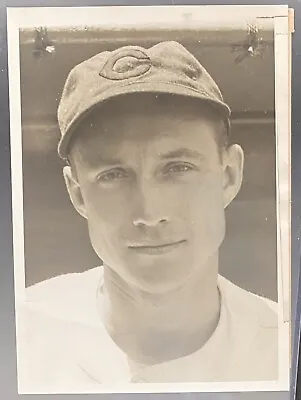 $59.99 • Buy 1939 Photo Type 1-Cincinnati Reds Pitcher Bucky Walters World Series Preview