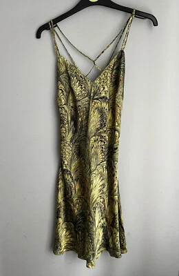 £8 • Buy Topshop Patterned Dress Size 8