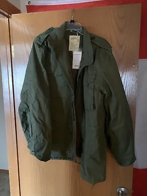 Men’s Olive Drab Military Style Jacket Size XL Please See Description • $15.99