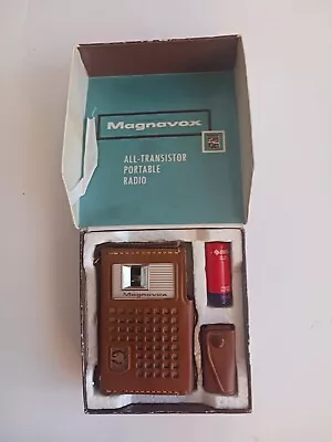 Magnavox All-transistor Portable Radio Model 2-am-70 • $69.90