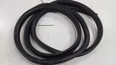 2004 TRAILBLAZER Trunk Lid Hatch Door Rear Back Rubber Seal  • $49.94