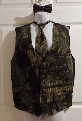 PRONTO UOMO Large Men's Camouflage Vest And Tie Combo Wedding Or Formal Wear • $25