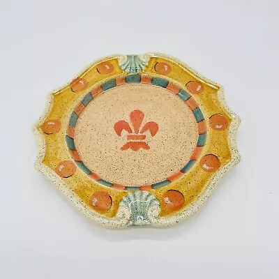 Horchow Medici Salad Plate 9.5” PRISTINE Hand Painted Fleur De Lis Italy • $18