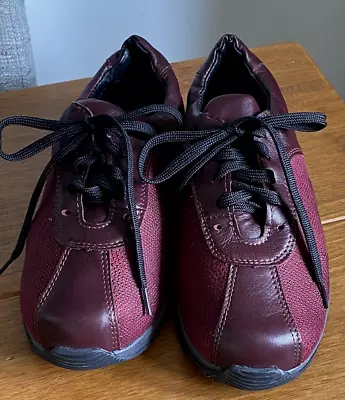 Ladies Comfortable Wear DB Easy B Burgundy Lace Up Shoes Worn Once Sz 4 Portugal • £12.50