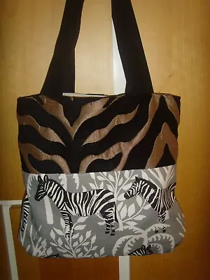 NEW  ZEBRA COTTON CHENILE 13.5in LINED  TOTE GRAB BAG BLACK GOLD LINED  • £14.99