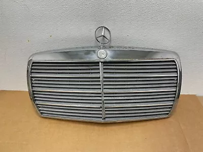 1977 To 1983 Mercedes 240 W123 Front Chrome Radiator Grille OEM 0564N • $143.99