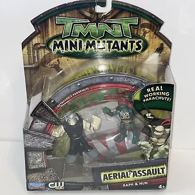 TMNT MINI MUTANTS AERIAL ASSAULT RAPH & HUN SET 2008 New Parachute • $17.95