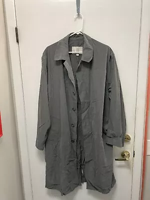 Vintage London Fog Men's Packable Raincoat. Size L. Previous Owned Never Used. • $14.95