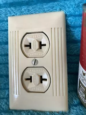 40s Sierra Brown Bakelite Wall Cover Plate Cover W/ Tiki Style Hubbell Outlet #2 • $12