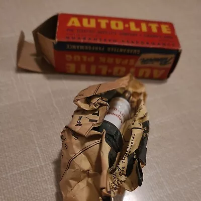 Vintage New Old Stock Autolite Spark Plug BR-8 (ONE)  • $17.17