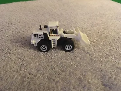 Matchbox MB737 Quarry King Digger - White • $1.23