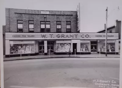 Vintage 1954 Conneaut Ohio W.T.Grant Co 10  X 8  Photograph • $11.99