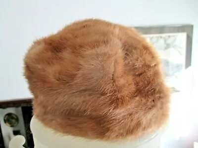 Vintage Lora Petite Size Mink Fur Pillbox Hat  • $14.99
