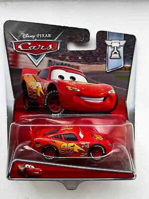 Disney Pixar Cars - Lightning McQueen (Diecast) • £10