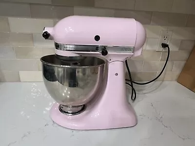 KitchenAid Artisan 5 Qt Mixer Limited Edition Breast Cancer Mixer A+ 325 Watt • $400