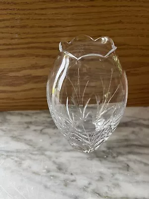 Mikasa Slovenia Crystal Vase .                          5 1/2  Tall Vase • $11.99