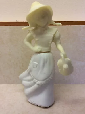 Vintage Avon  Mary Mary  Figurine Decanter Nice • $11.99