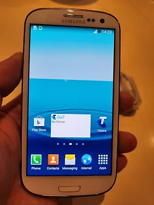 Samsung Galaxy S3 I9305T Aus TELSTRA Model UNLOCKED LIKE NEW CONDITION  • $59