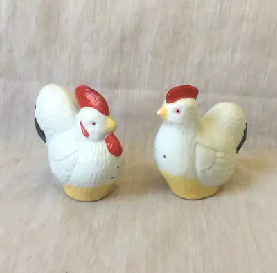 Vintage Hand Painted  Ceramic Chicken Hen And Rooster 3  Salt And Pepper Shakers • $11.99