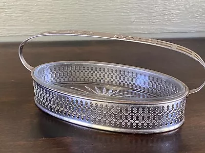 Vintage Manning Bowman Quality Handled Serving Dish Basket W/ Clear Glass Insert • $11.99