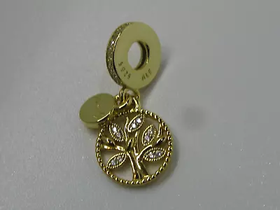 $64.95 • Buy PANDORA Sparkling Family Tree Hanging SHINE™ FAMILY HERITAGE CHARM #761728CZ