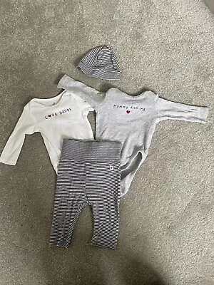 H & M Vests And Trousers Outfits 0-3 Months • £4