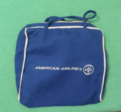 Vintage Barbie 984 American Airlines Stewardess Bag - Japan - 4.5 X 4.5 • $3