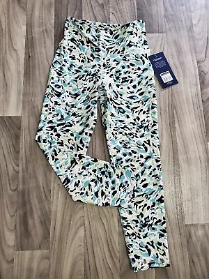 Marika Waist Pocket Mid Calf Green Cheetah Capri Leggings Size Small NEW  • $13