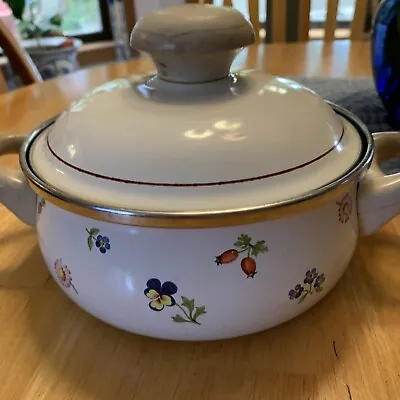 VILLEROY & BOCH PETITE FLEUR Prinz Enameled Cooking Pot With Lid Small • $12