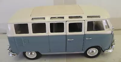 Maisto 1:25 Scale Volkswagen Van  Samba  Diecast 23 Window Bus - Used • $12.77