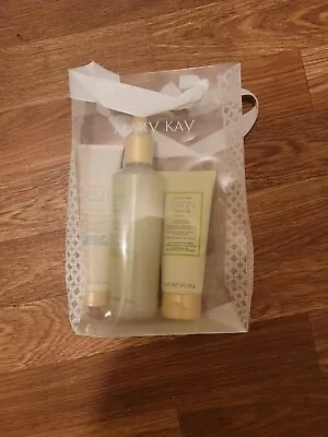 Mary Kay Satin Hands Pampering Set White Tea And Citrus ~ New ~ Full Size  • $18