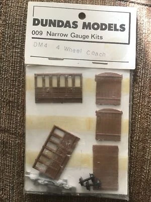 £12 • Buy Dundas Models 009 Gauge Kit DM4 4 Wheel Coach
