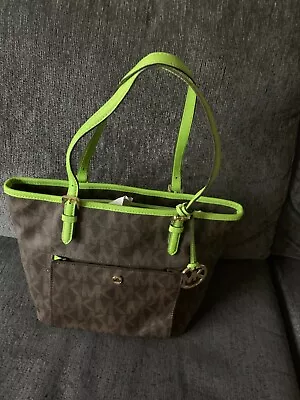 Michael Kors Purse With Lime Green Accents • $55