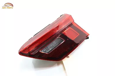 Volkswagen Tiguan Rear Right Side Inner Taillight Tail Light Lamp Oem 2018-20 💎 • $64.99