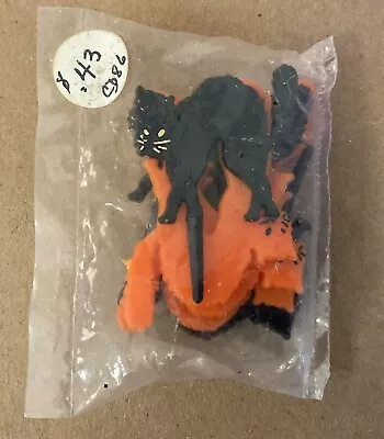 Vintage NOS Black & Orange Plastic Halloween CupCake Picks Cake Toppers • $14.99