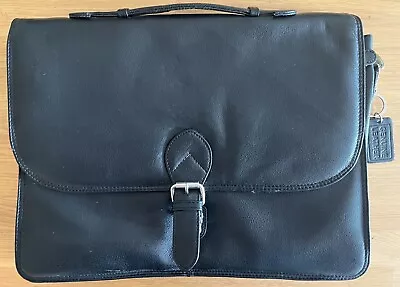 Black Genuine Leather Satchel/Laptop Briefcase Office Bag (Brand=Forum) • £22.99