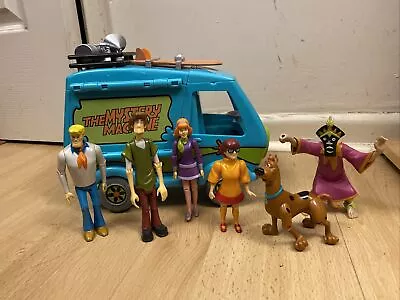 £5 • Buy Scooby Doo Figures & Mystery Machine