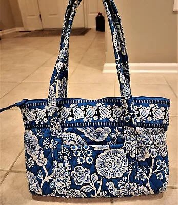 Vera Bradley Blue Lagoon Large Betsy Bag Purse • $23