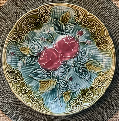 WASMUEL :: Antique C1890 MAJOLICA 10” PLATE “Pink Roses” Textured Relief BELGIUM • $74.99