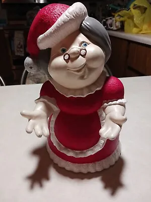 Handpainted Ceramic Mrs Claus • $28.80