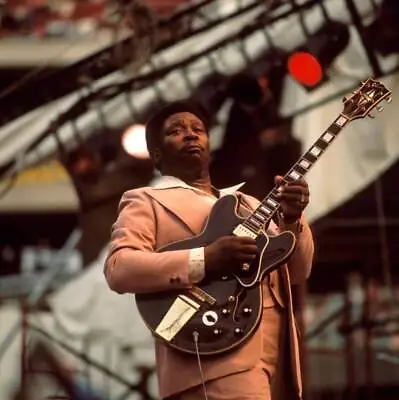 American Singer And Guitarist Bb King Plays A Gibson Es355 1976 Old Photo 2 • $9