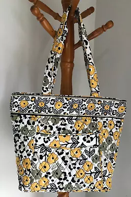 Vera Bradley Three-o-tote Go Wild Retired  Nwot • $49.99