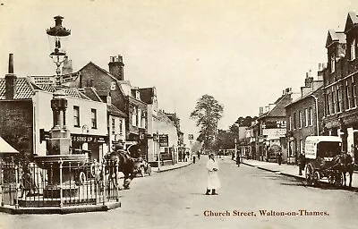 Walton-on-Thames Animated Church St Scene Crossroads/Fountain • £12