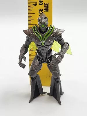 2009 Ben 10 Ultimate Alien Force 4  Nanomech Action Figure Bandai  • $7