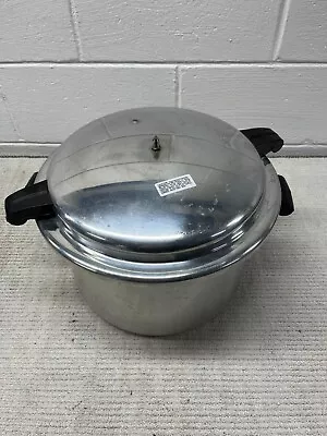 Vintage Mirro Matic Speed Deluxe Model Pressure Cooker & Canner 16 Qt M-0406 • $75